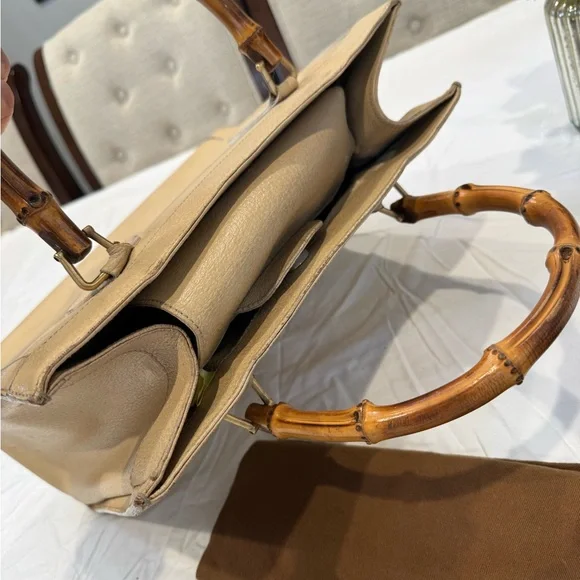 Authentic Gucci Beige Leather Tote Bag with Bamboo Handles - Picture 8 of 14